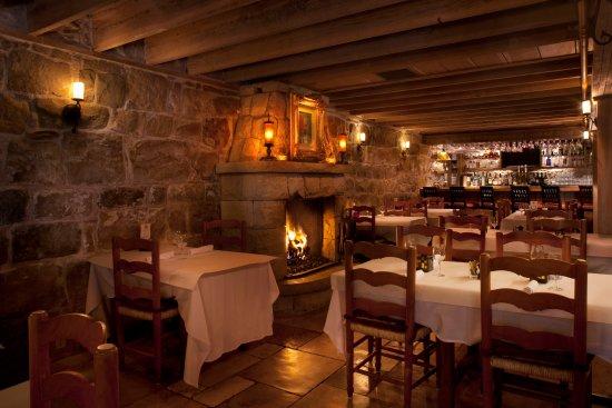 Plow & Angel Bistro