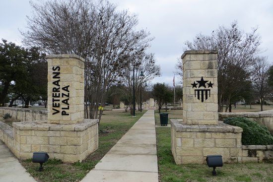 Veterans Plaza & Memorial