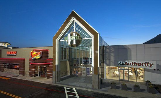Hamilton Place Mall
