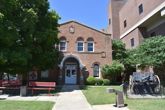 Pulaski County Old Courthouse Museum